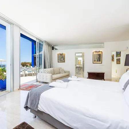 Villa Bay Blue